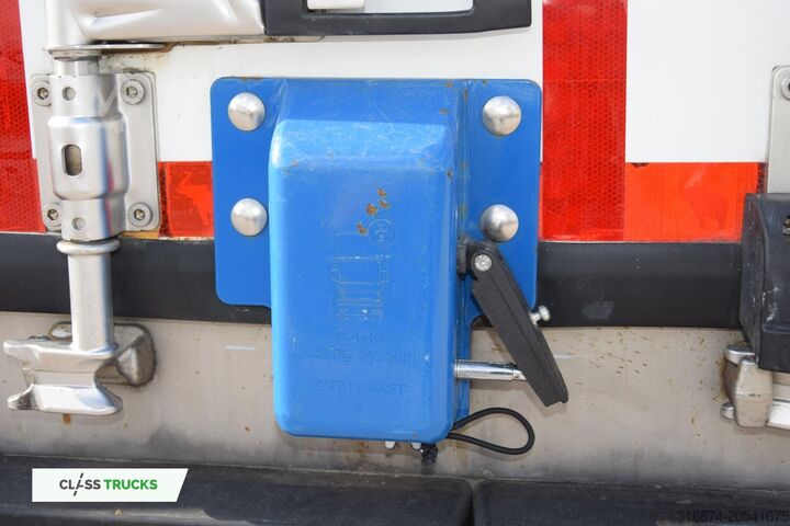 Xe kéo đông lạnh SCHMITZ CARGOBULL SKO FP 60 ThermoKing SLXi 300