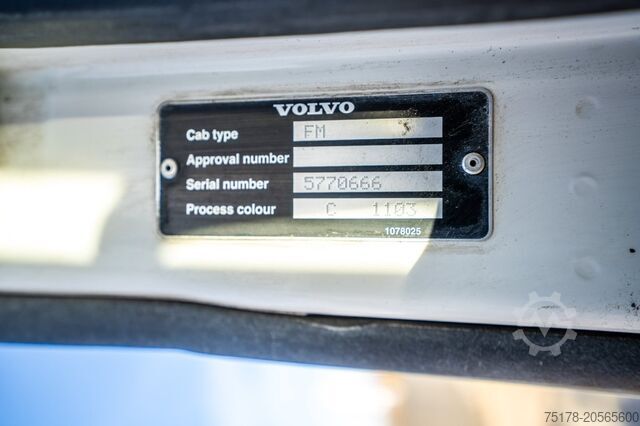 Standard-SZM VOLVO FMX 460 GLOB + HYDR