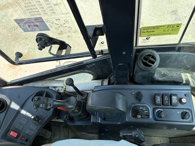装载机 Kubota R065W