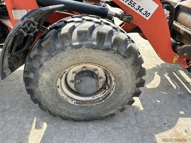 Loader Kubota R065W