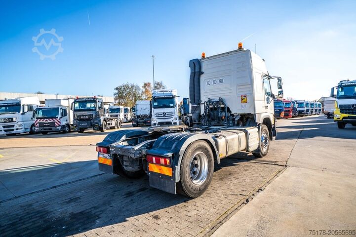 Standard tractor VOLVO FMX 460 GLOB + HYDR