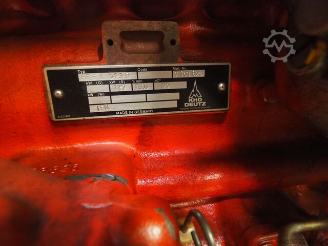 6 strokka dísilvél Deutz BF6L513R