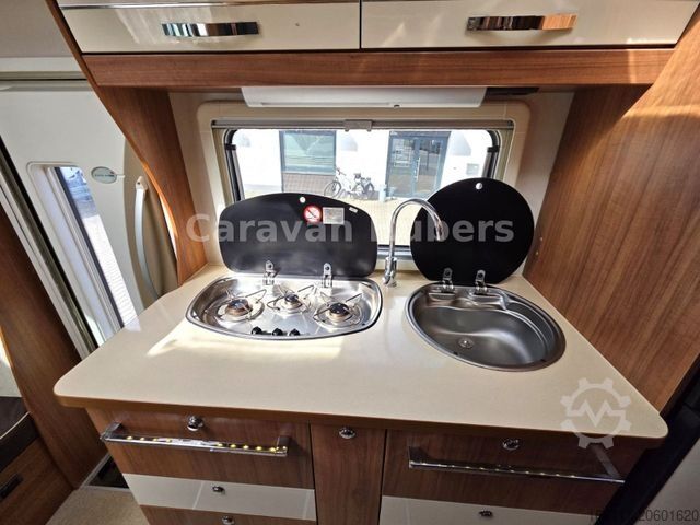 Alcove camper EURAMOBIL Terrestra TA 640 VB - Solar - Etagenbetten -