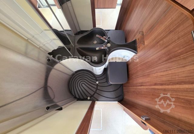 Alcove camper EURAMOBIL Terrestra TA 640 VB - Solar - Etagenbetten -