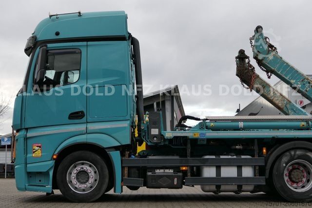 Skip truck MERCEDES-BENZ Actros 1848 Absetzkipper Meiller Funk Kamera EU6