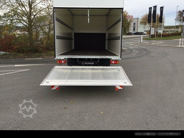 Box van FUSO Canter 7C18 Junge-Koffer mit LBW +Klimaautomatk