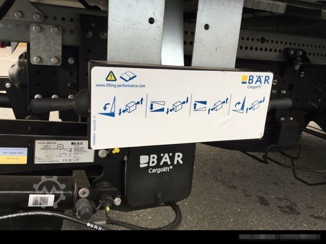 Box van FUSO Canter 7C18 Junge-Koffer mit LBW +Klimaautomatk