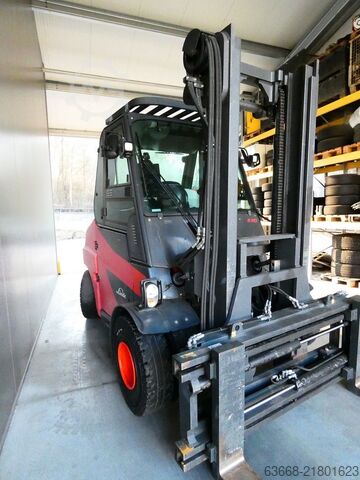 Empilhador eléctrico de 4 rodas Linde E80-900
