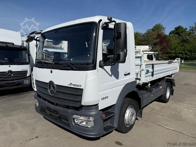 Autocamion basculant tridirecțional MERCEDES-BENZ ATEGO 1223 K Kipper MEILLER 3-Seiten*2 X AHK