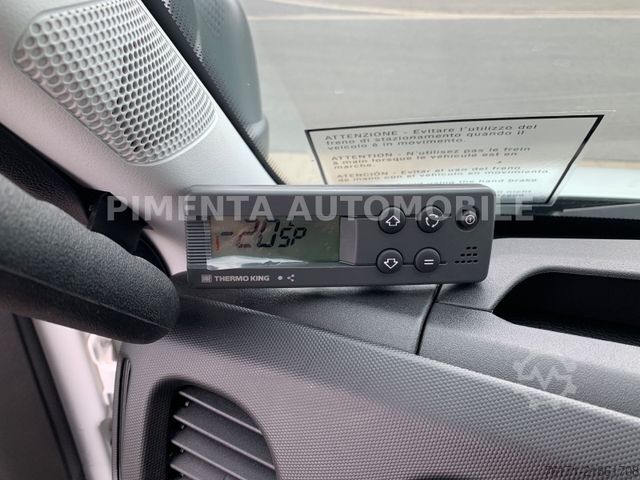 Furgone isotermico frigorifero IVECO Daily 70C18HP TK ALUB LBW LUFTFE THERMO LED RFK