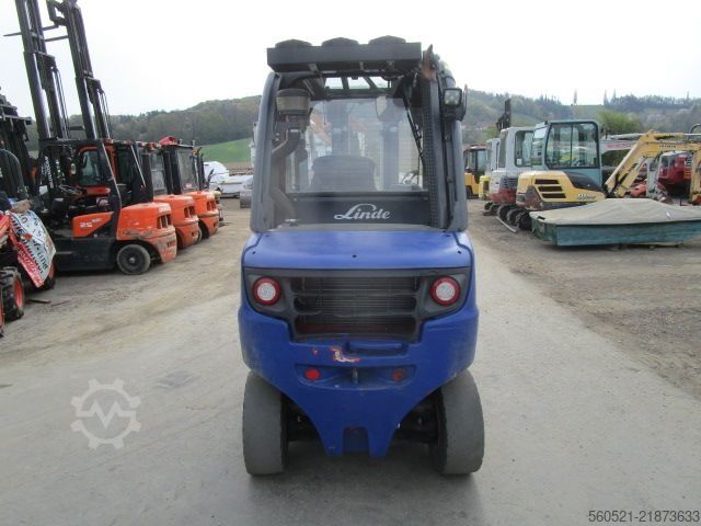 Empilhadeira diesel Linde H35D-02 Zinkenversteller + Seitenschieber