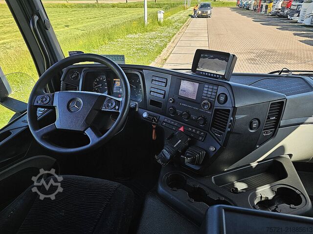 Skjutbar presenning MERCEDES-BENZ ANTOS 2633