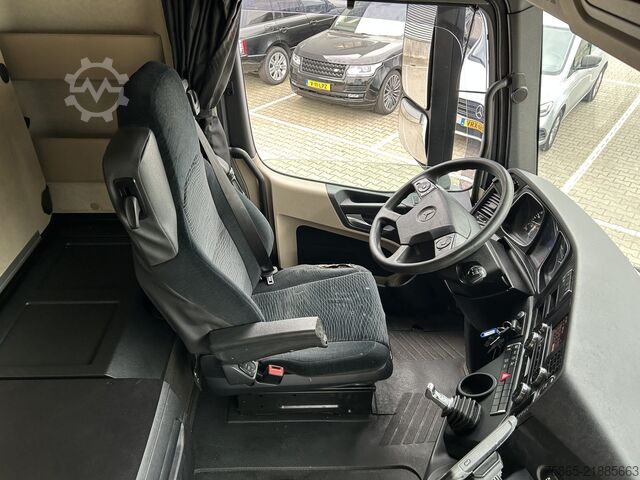 Standard-SZM Mercedes-Benz Actros 1840 Streamspace / 733 dkm / Full Spoile...