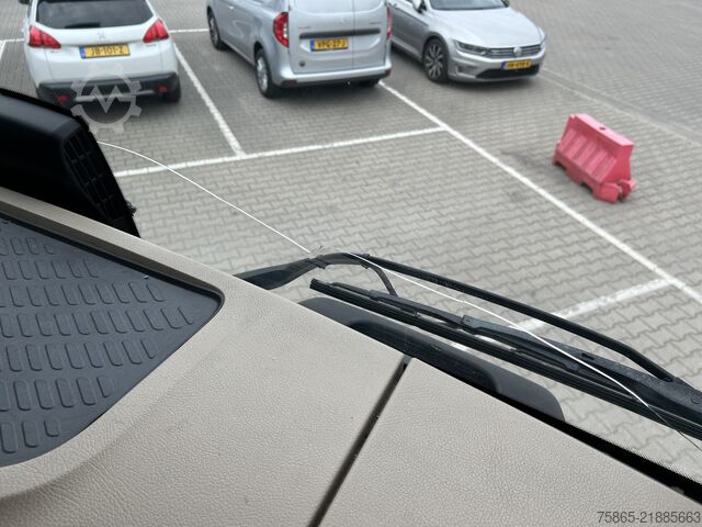 Standard-SZM Mercedes-Benz Actros 1840 Streamspace / 733 dkm / Full Spoile...