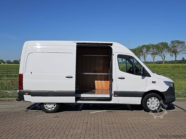 Augsta jumta universālis MERCEDES-BENZ SPRINTER 317 L2H2 Mbux RWD Euro6!