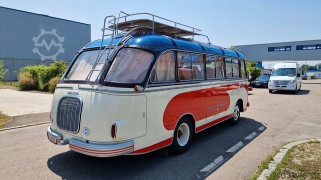 Туристический автобус SETRA Kässbohrer Setra S 6, S 9 Oldtimerbus Oldi