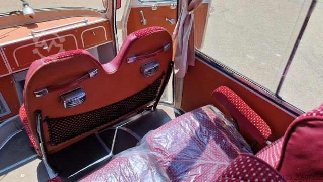 Туристический автобус SETRA Kässbohrer Setra S 6, S 9 Oldtimerbus Oldi