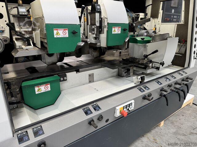 Powermat 700 máquina de aplainar e moldurar Weinig Powermat 700