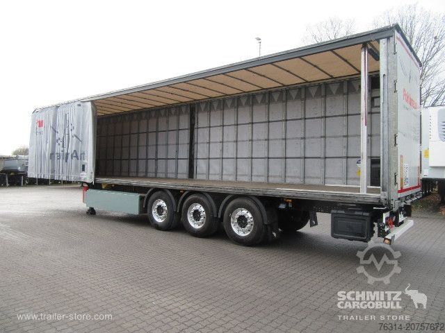 Otvorena poluprikolica sa ceradom Schmitz Cargobull Curtainsider Standard Getränke