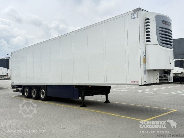 Treler separuh berpenyejuk Schmitz Cargobull Tiefkühler Multitemp Ladebordwand