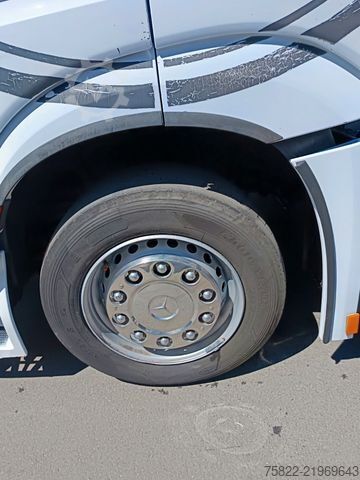 Camión con caja móvil MERCEDES-BENZ Actros 2542 / Volumen / German / wenig KM