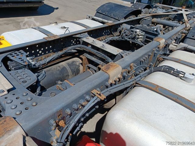 Camión con caja móvil MERCEDES-BENZ Actros 2542 / Volumen / German / wenig KM