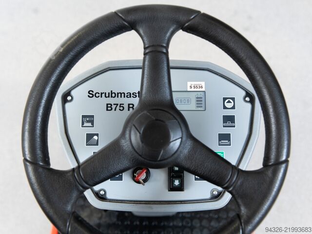 Hako Scrubmaster B75 R NOVE BATERIJE Hako Scrubmaster B75 R TB650 - 2015y - 808h