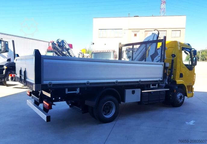 Camión volquete DAF LF 230 FA (12t)