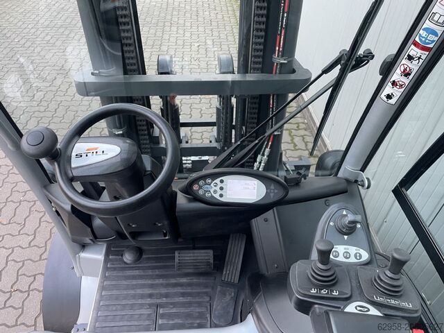 Ηλεκτρικό περονοφόρο τετράτροχο Still RX60-50/600