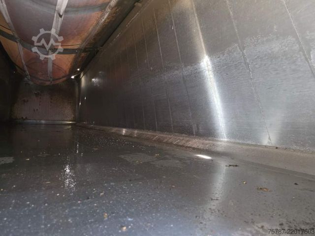 Semiremorcă basculantă WIELTON 50 cbm Getreidemulde, Pendelklappe,Kornschieber