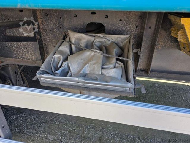 Semiremorcă basculantă WIELTON 50 cbm Getreidemulde, Pendelklappe,Kornschieber