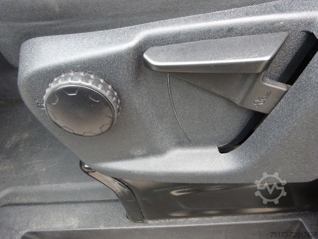 รถตู้แบบกล่อง FORD Transit 350 L4 164PS HA Trend Koffer LBW