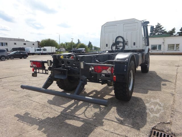 卡车底盘 MERCEDES-BENZ Zetros 1833 4x4 AHK Standhzg Automatik