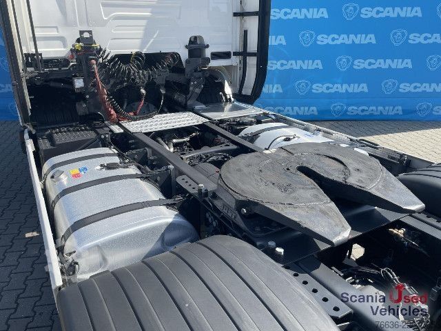 Standardni tegljač Scania R 460 A4x2NA DIFF-L RETARDER SUPER PARK AIRCO ACC