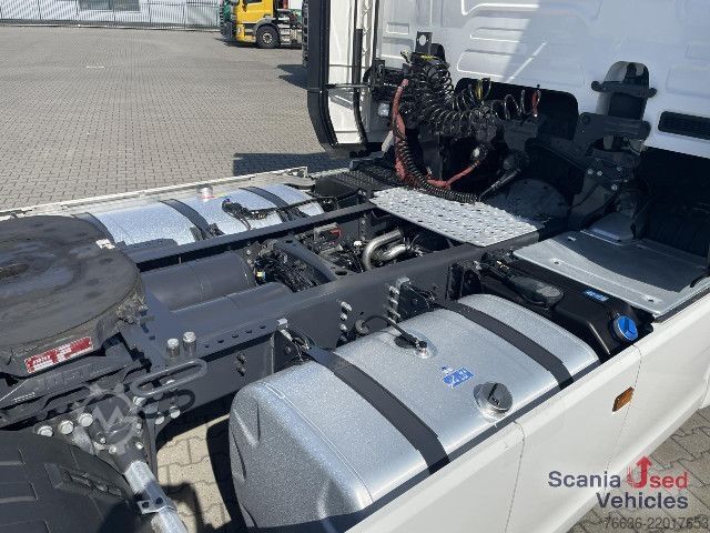 Standardni tegljač Scania R 460 A4x2NA DIFF-L RETARDER SUPER PARK AIRCO ACC