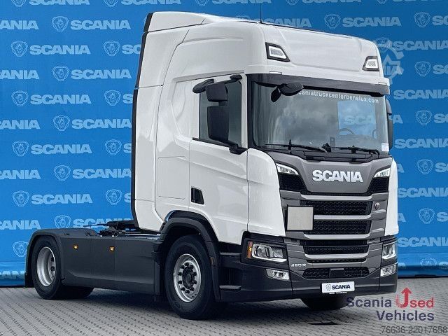 Kamion za prevoz opasnih materija Scania R 460 A4x2NB RETARDER P-AIRCO SUPER PTO FULL AIR