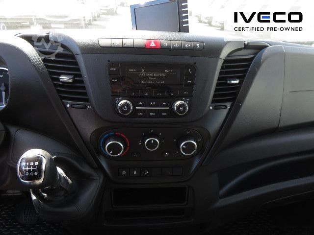 Furgon skrzyniowy IVECO Daily 35C16 Koffer/LBW Klima, Kamera