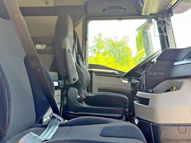Шлеп служба MAN TGX 35.580 * ABSCHLEPPWAGEN 9,00m * 8x4 * TOP