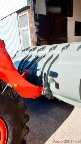 Radlader KOMATSU WA 270 Top wie Liebherr 524/538