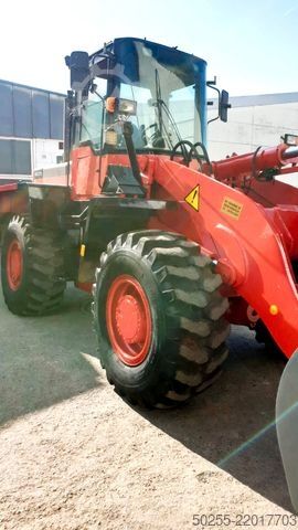 Radlader KOMATSU WA 270 Top wie Liebherr 524/538