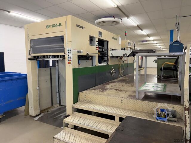 Děrovací stroj Bobst Autoplaten SP 104-E