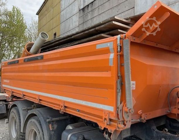 自卸卡车 IVECO TRACKER AD380T/P 500 3-Achs Kipper Bordmatik lin