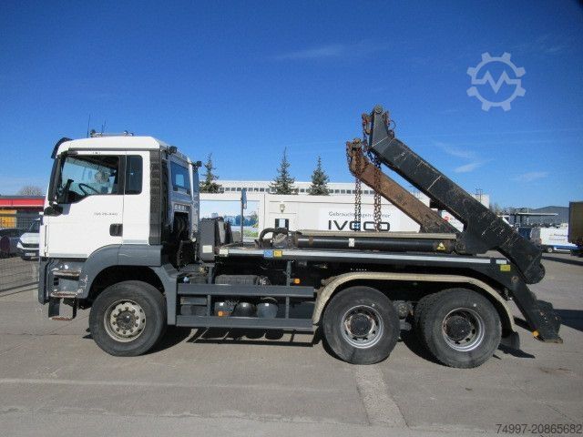 Truck chassis MAN 26.440 / 6 x 4 / Meiller