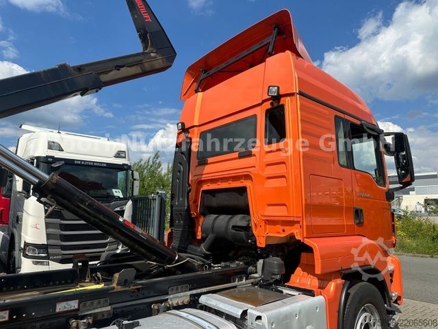 Kamion me krah të lëvizshëm për kontejnerë MAN TGS 18.500 Abroller HIAB XR72 CITY Navi LGS