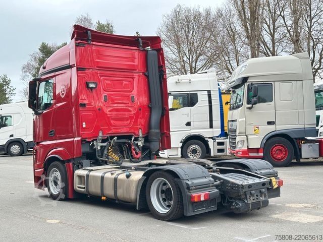 Prostorninska vlačilna enota MERCEDES-BENZ Actros 1845 X-LOW Retarder 2Tanks ACC