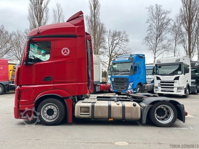 Prostorninska vlačilna enota MERCEDES-BENZ Actros 1845 X-LOW Retarder 2Tanks ACC