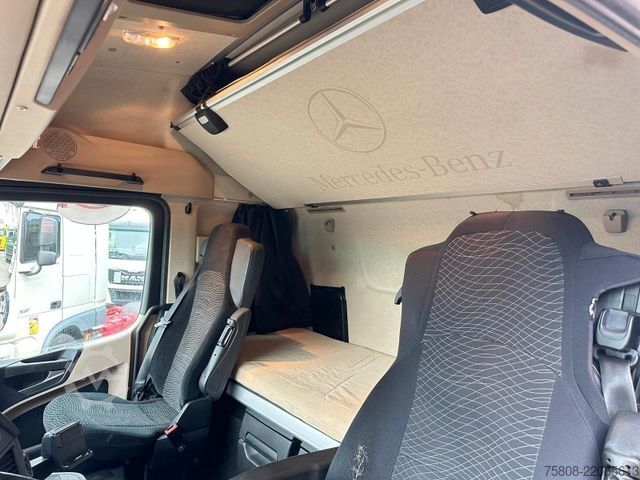 Prostorninska vlačilna enota MERCEDES-BENZ Actros 1845 X-LOW Retarder 2Tanks ACC