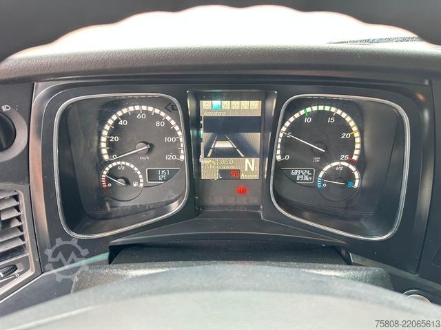 Prostorninska vlačilna enota MERCEDES-BENZ Actros 1845 X-LOW Retarder 2Tanks ACC