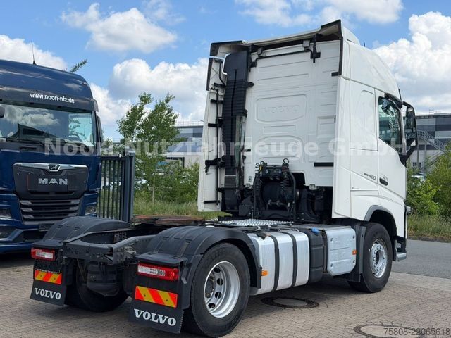 Standardni tegljač VOLVO FH460 2- Hydraulik PTO Globetrotter I-Park ACC