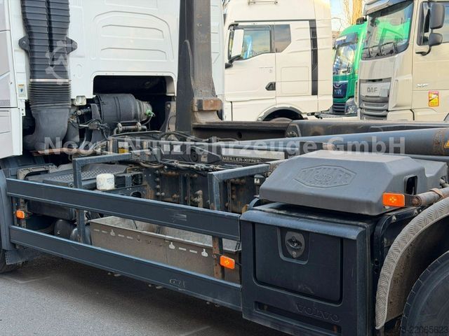 卷臂钩自卸卡车 VOLVO FH460 Glob. Abroller Meiller RK 20.70 Lenk Funk